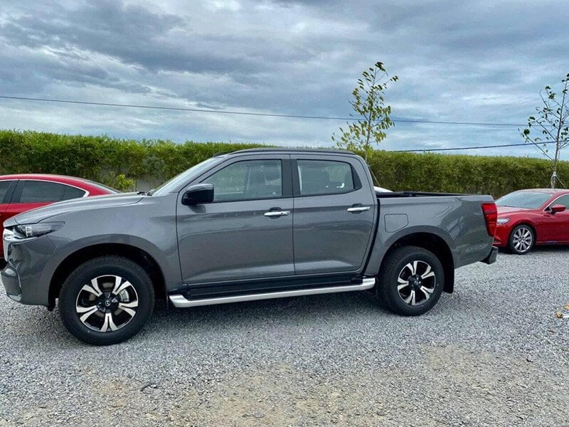 AllNew mazda BT-50 1.9 Premium 4x4 - Hình 3